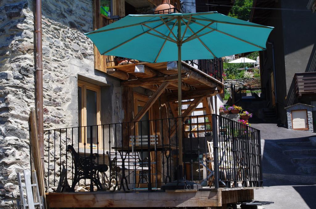 Bozel Appartement Dans Chalet De Montagne חדר תמונה